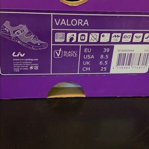 Liv MTB cycling shoes